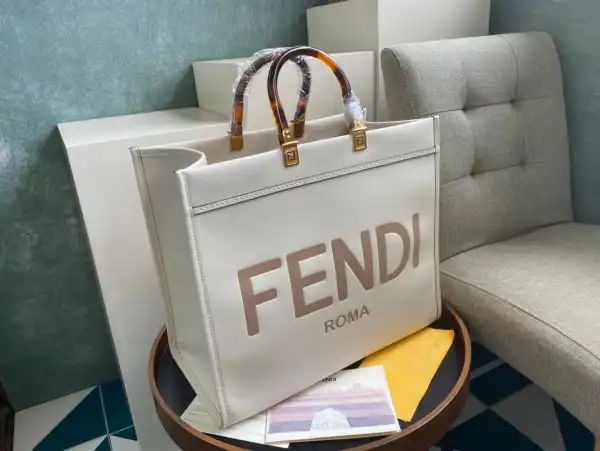 Yupoo bagsoffer FENDI SUNSHINE LARGE