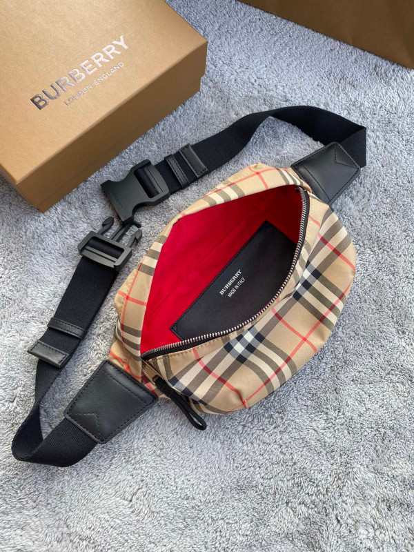 HOT SALE BURBERRY Medium Vintage Check Bonded Cotton Bum Bag