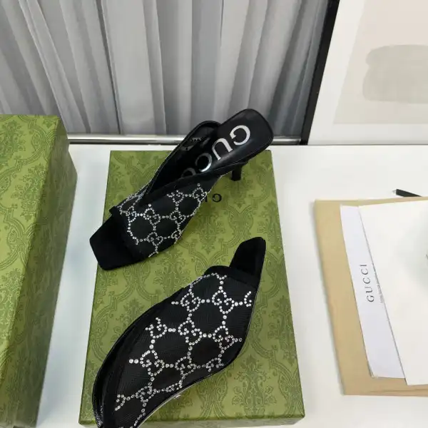 GUCCI GG sandal