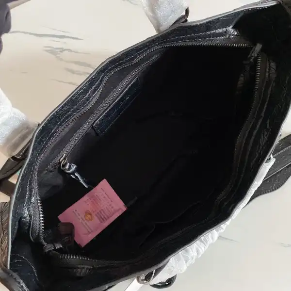 Yupoo bagsoffer BALENCIAGA CLASSIC CITY