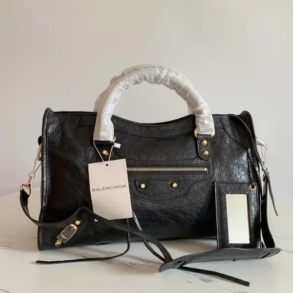 Frstbag ru BALENCIAGA CHANELASSIC CITY