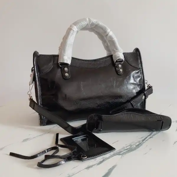 Bagsoffer BALENCIAGA CLASSIC CITY