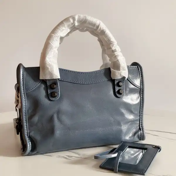 Bagsoffer BALENCIAGA CLASSIC CITY