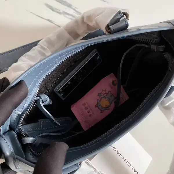 Bagsoffer BALENCIAGA CLASSIC CITY