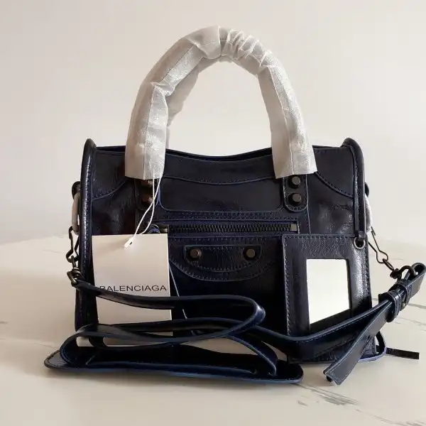 Bagsoffer BALENCIAGA CLASSIC CITY