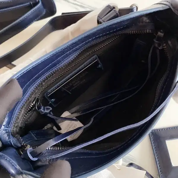 Bagsoffer BALENCIAGA CLASSIC CITY