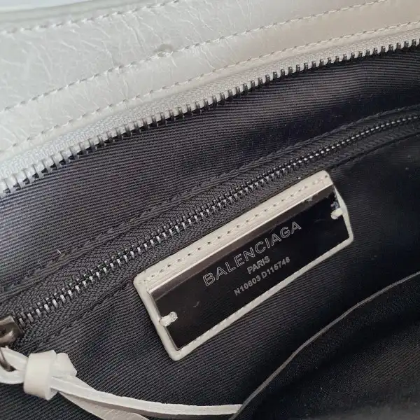 Bagsoffer BALENCIAGA CLASSIC CITY