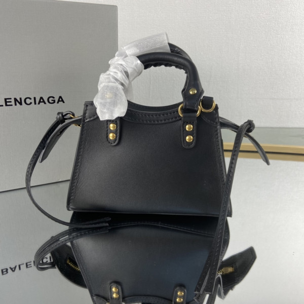 HOT SALE BALENCIAGA NEO CLASSIC NANO TOP HANDLE BAG