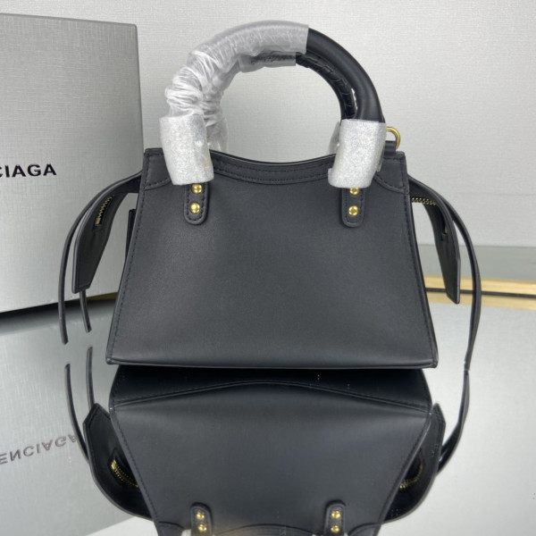 BALENCIAGA NEO CLASSIC MINI TOP HANDLE BAG