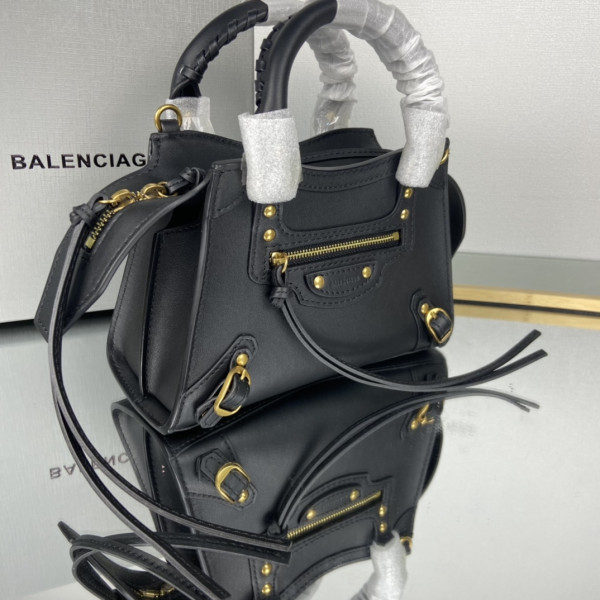 BALENCIAGA NEO CLASSIC MINI TOP HANDLE BAG