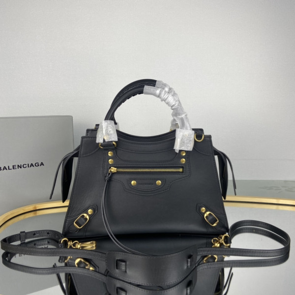 BALENCIAGA NEO CLASSIC SMALL TOP HANDLE BAG