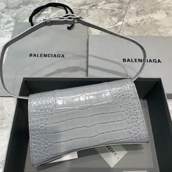 BALENCIAGA  HOURGLASS CHAIN BAG