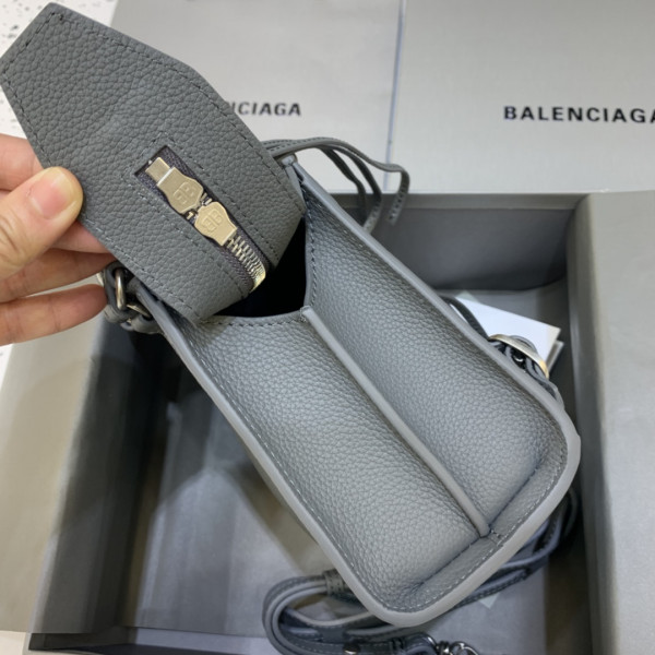 BALENCIAGA NEO CLASSIC MINI TOP HANDLE BAG