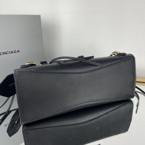 BALENCIAGA NEO CLASSIC SMALL TOP HANDLE BAG