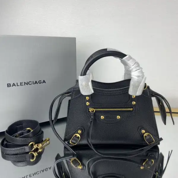 Frstbag ru BALENCIAGA NEO CHANELASSIC MINI TOP HANDLE BAG