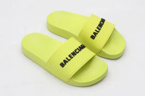 Yupoo bagsoffer BALENCIAGA POOL SLIDE SANDAL