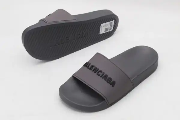 BALENCIAGA POOL SLIDE SANDAL