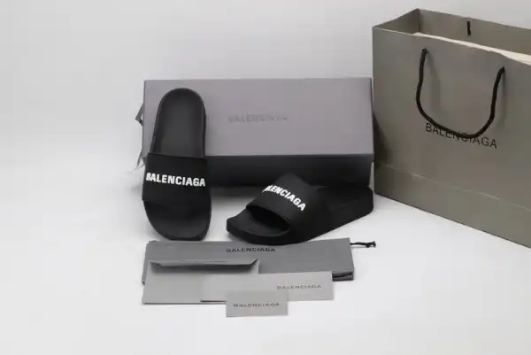 BALENCIAGA POOL SLIDE SANDAL