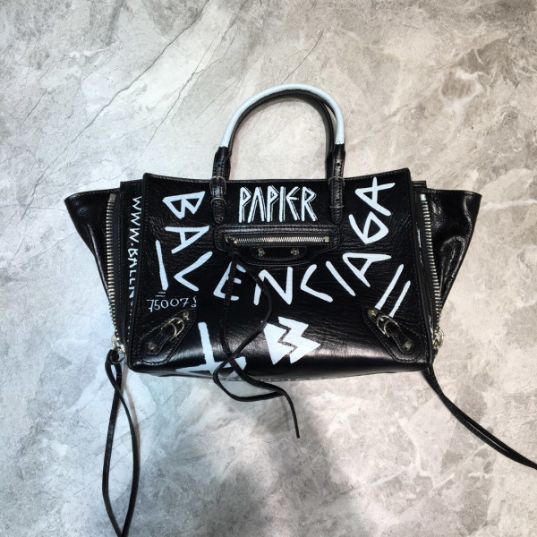 HOT SALE BALENCIAGA CLASSIC CITY GRAFFITI