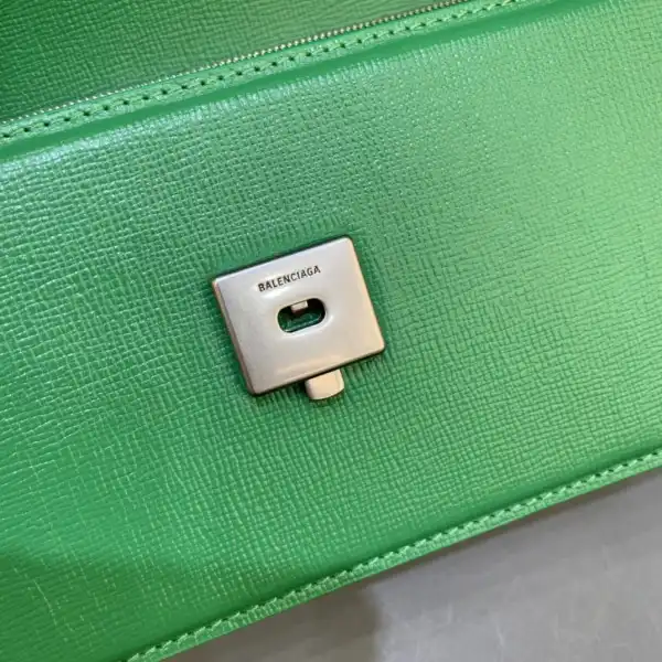 First bag ru BALENCIAGA WOMEN'S GOSSIP