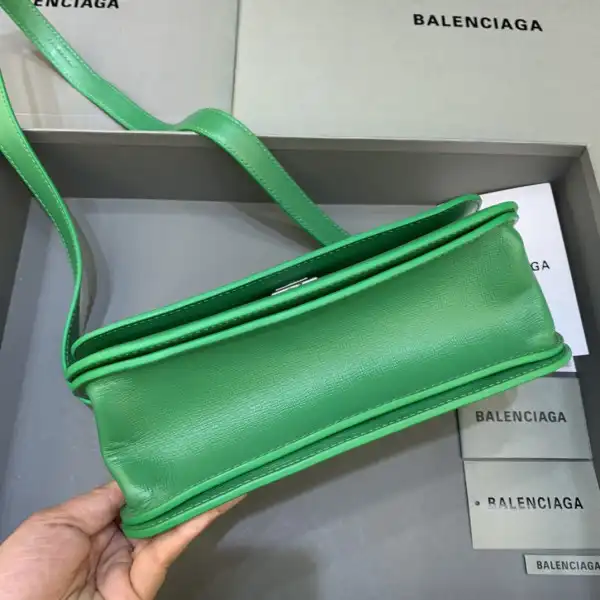 First bag ru BALENCIAGA WOMEN'S GOSSIP