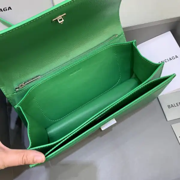 First bag ru BALENCIAGA WOMEN'S GOSSIP