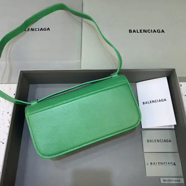 BALENCIAGA WOMEN'S GOSSIP