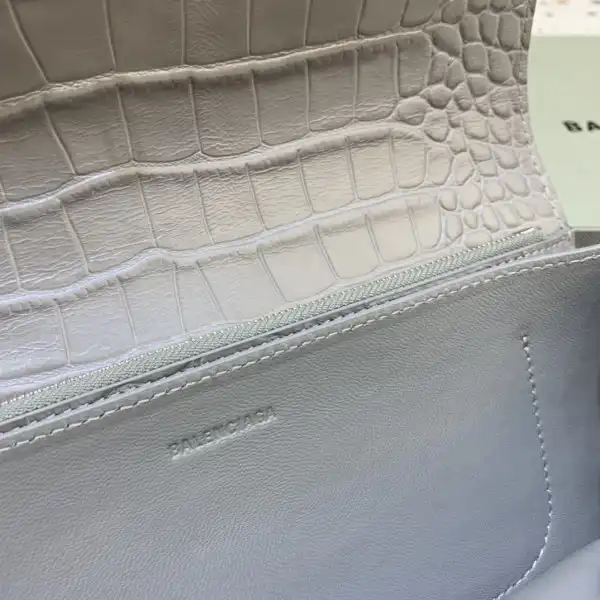 Yupoo bagsoffer BALENCIAGA WOMEN'S GOSSIP