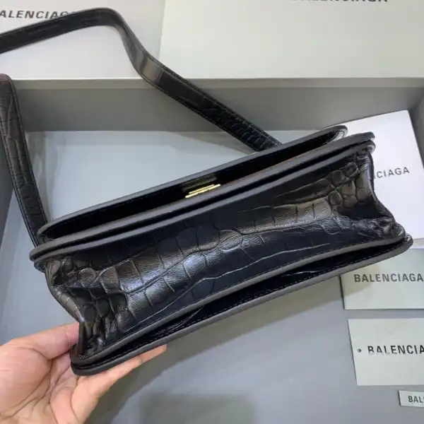 BALENCIAGA WOMEN'S GOSSIP