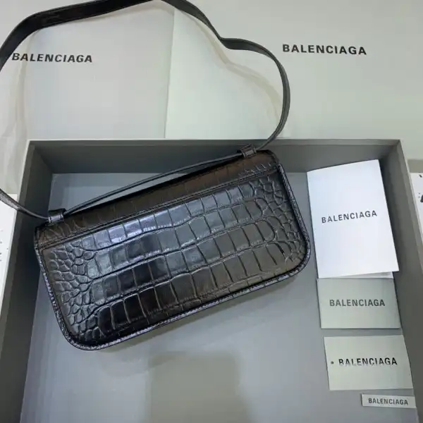 BALENCIAGA WOMEN'S GOSSIP