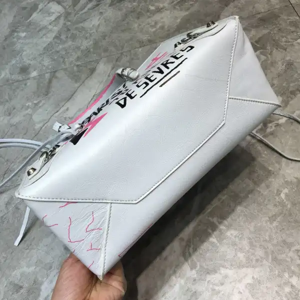 Firstbag Ru BALENCIAGA CHANELASSIC CITY GRAFFITI