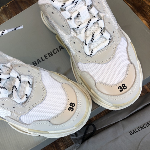 HOT SALE BALENCIAGA TRIPLE S