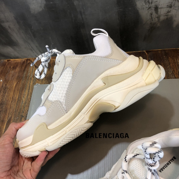 HOT SALE BALENCIAGA TRIPLE S