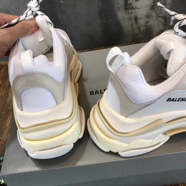 HOT SALE BALENCIAGA TRIPLE S