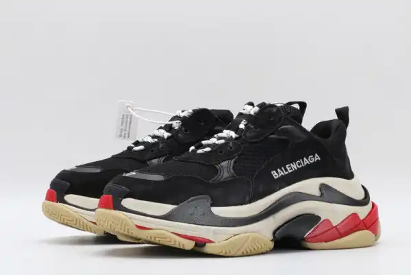 Firstbag Ru BALENCIAGA TRIPLE S