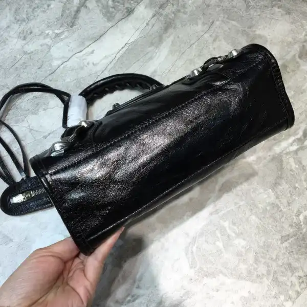 Yupoo bagsoffer BALENCIAGA CLASSIC CITY