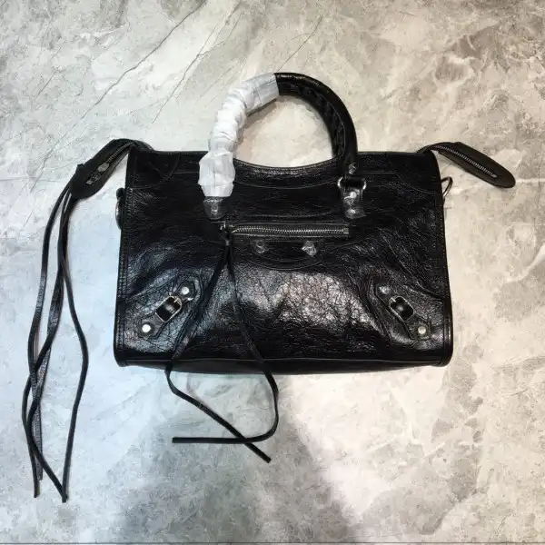 Bagsoffer BALENCIAGA CLASSIC CITY