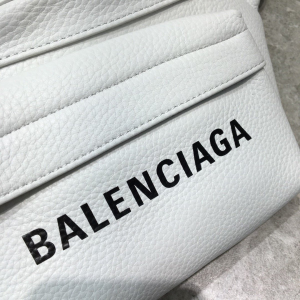 HOT SALE BALENCIAGA EVERYDAY BELTPACK