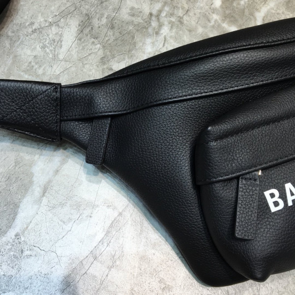 HOT SALE BALENCIAGA EVERYDAY BELTPACK