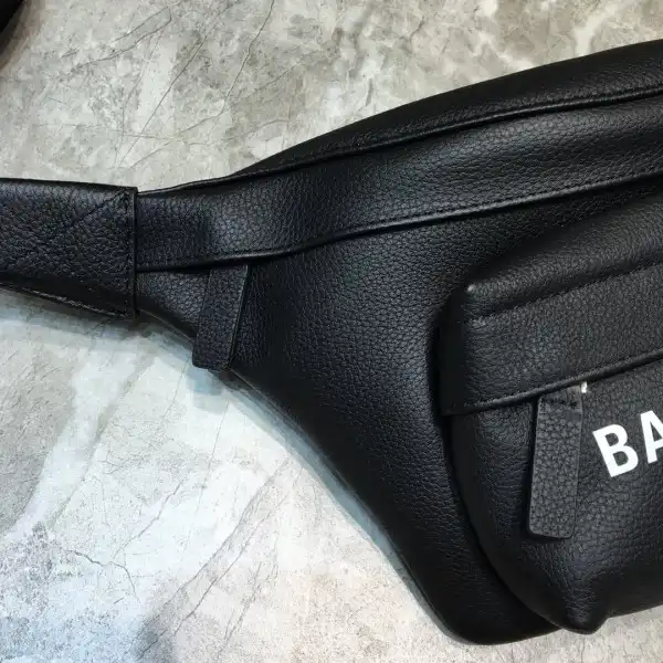 Frstbag ru BALENCIAGA EVERYDAY BELTPACK