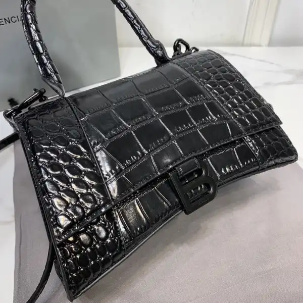 Bagsoffer BALENCIAGA HOURGLASS SMALL TOP HANDLE BAG