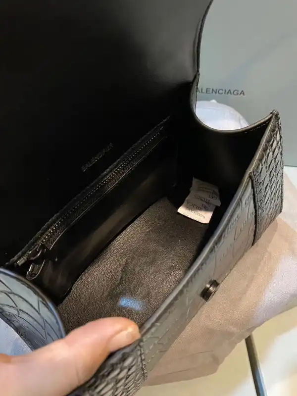 BALENCIAGA HOURGLASS XS TOP HANDLE BAG