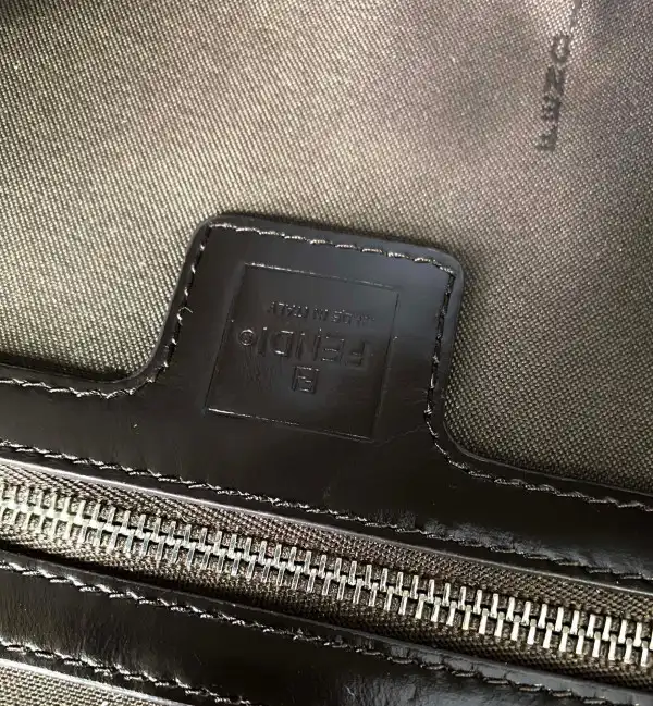 Firstbag Ru FENDI VINTAGE BAG