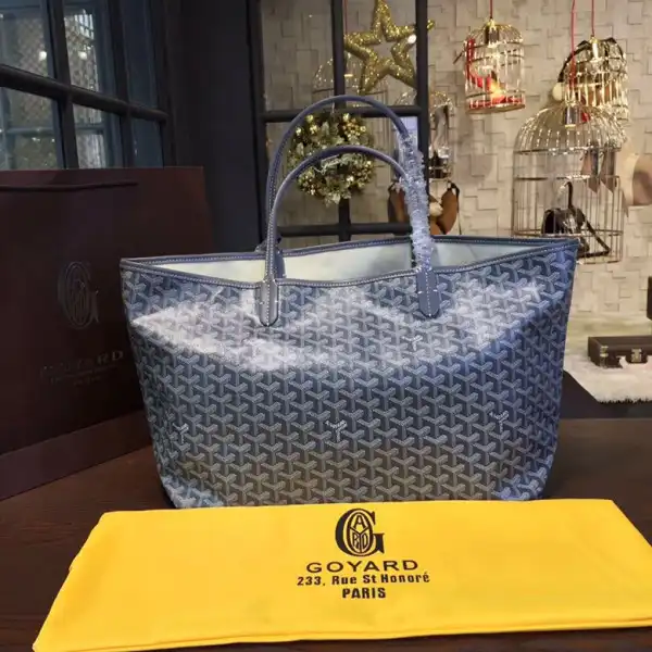 GOYARD TOTE BAG