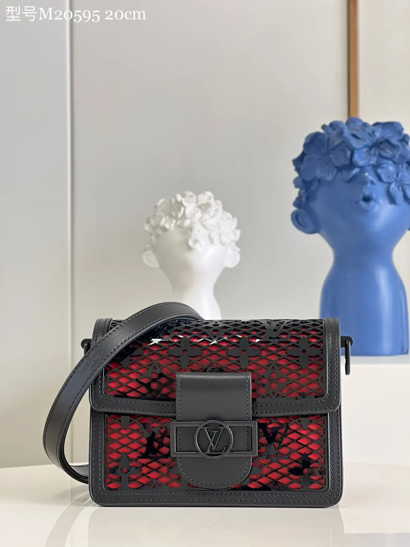 TO LOUIS VUITTON DAUPHINE MINI