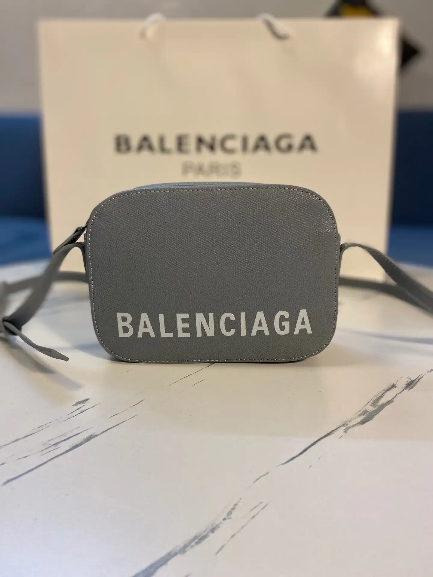 BALENCIAGA EVERYDAY CAMERA BAG XS