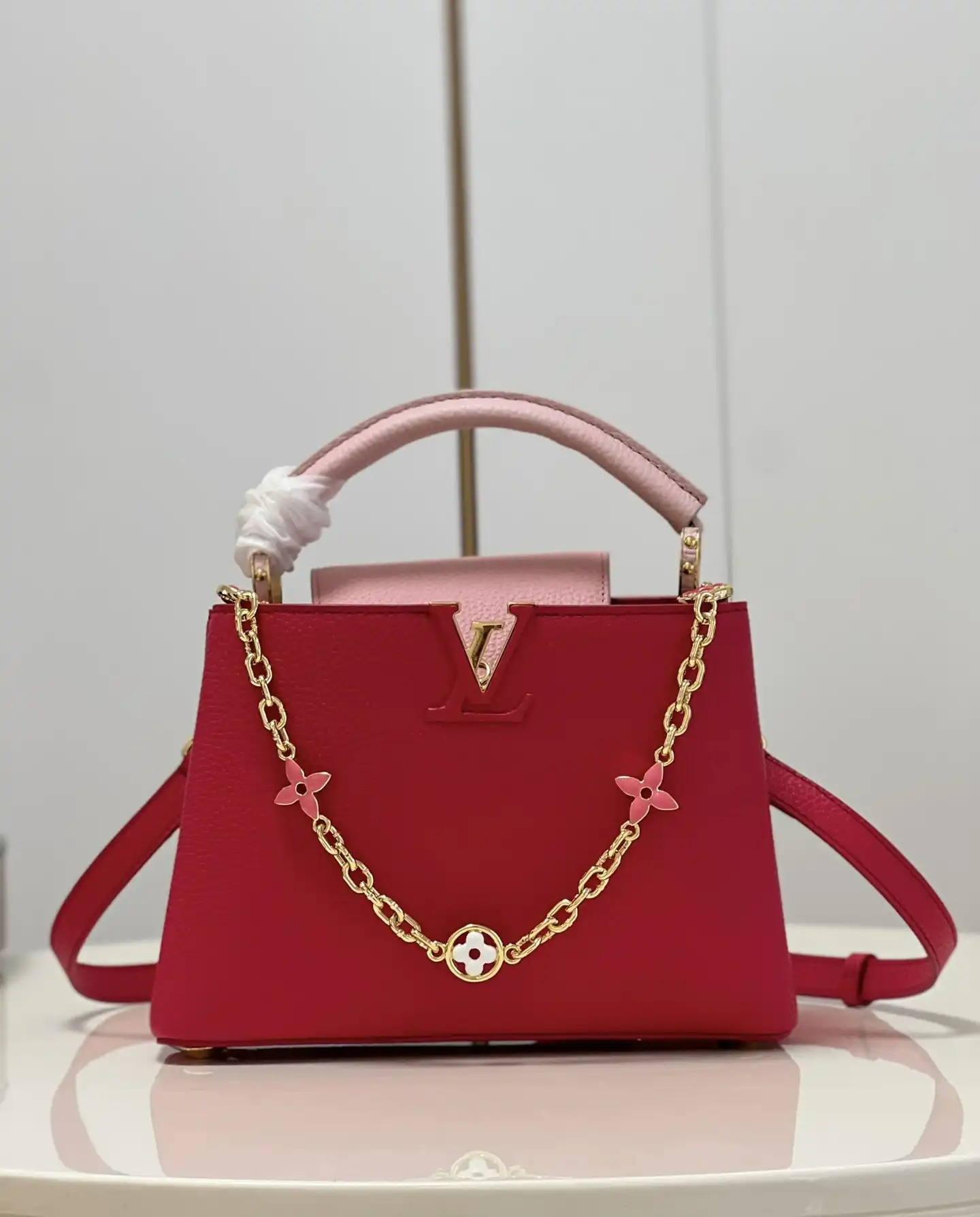 Frstbag ru LOUIS VUITTON CAPUCINES BB