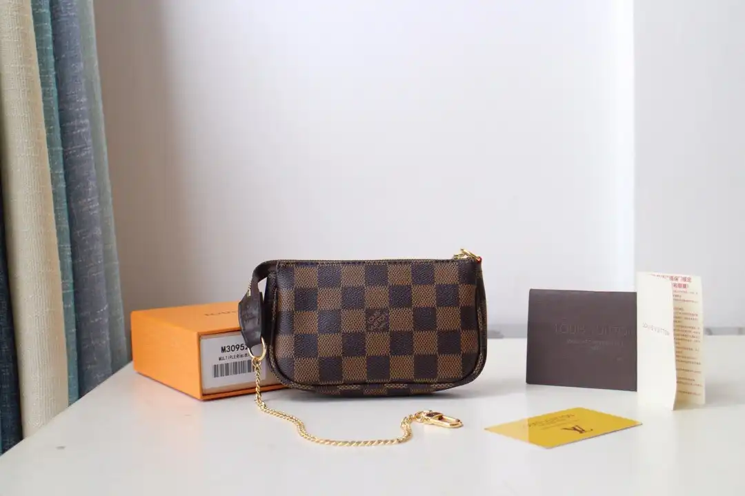 TO LOUIS VUITTON MINI POCHETTE ACCESSOIRES