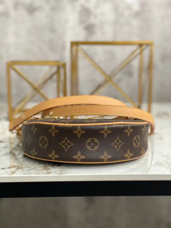 Affordable LOUIS VUITTON LOOP