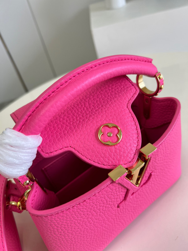 HOT SALE LOUIS VUITTON CAPUCINES MINI